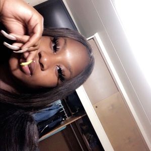 Meet your Posher, Robin